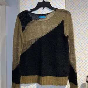💕 Alice + Olivia Gold and Black Sweater💖